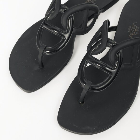 Hermes Egerie Noir Rubber Chaine d'Ancre Thong Sandals - Picture 6 of 11